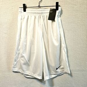 Nike Men's White Athletic Shorts Size Small NWT
